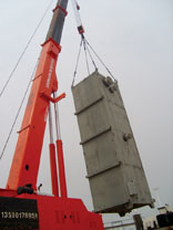 珠海天然氣液化項目冷箱、吸收塔設備安裝工程